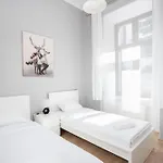 Starowislna 37 With Mezzanine By Bookinghost Apartmán *