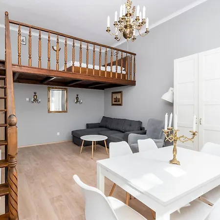 Starowislna 37 With Mezzanine By Bookinghost *