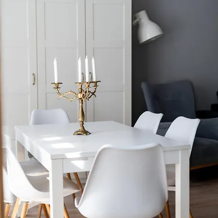 Starowislna 37 With Mezzanine By Bookinghost Krakkó